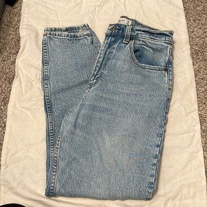 ABERCROMBIE 90s Mom Jean